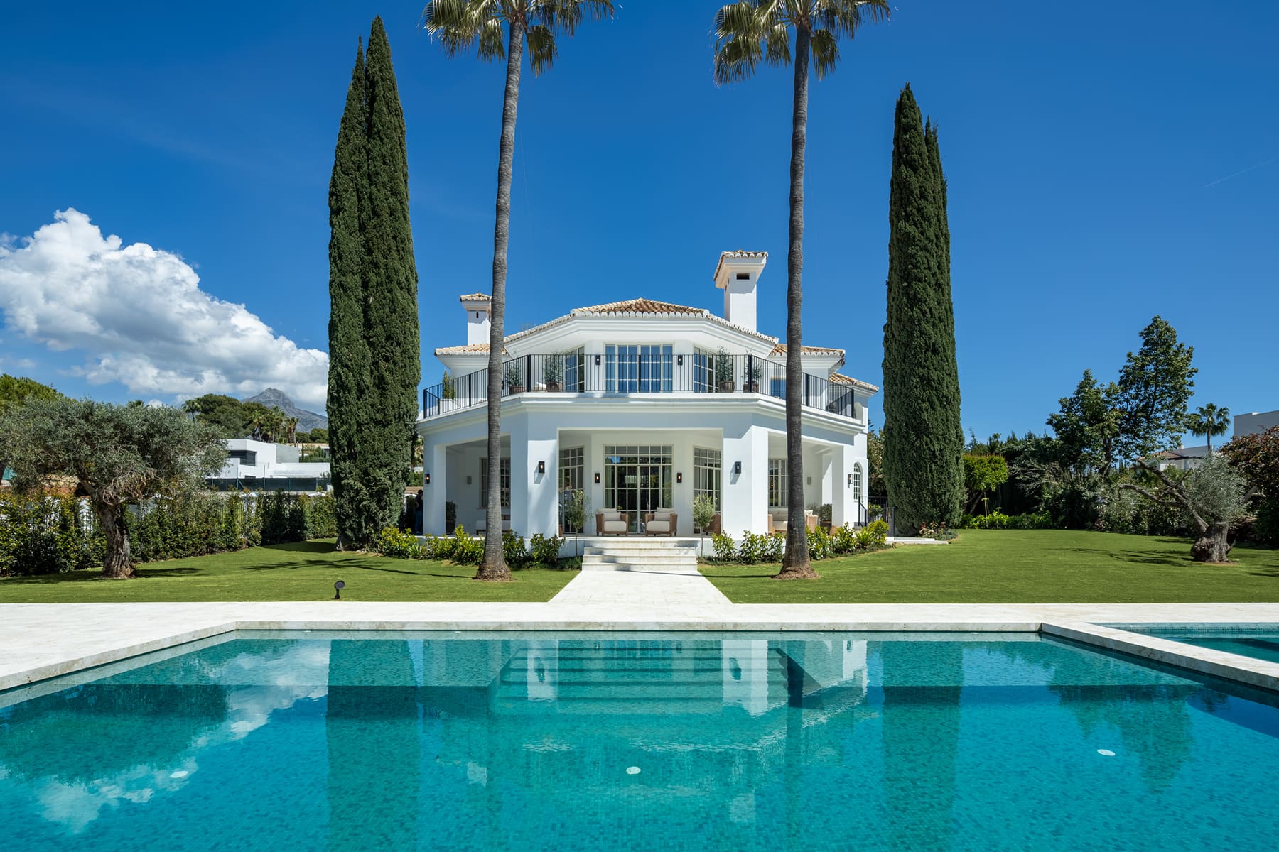 Las Brisas - New Andalucia