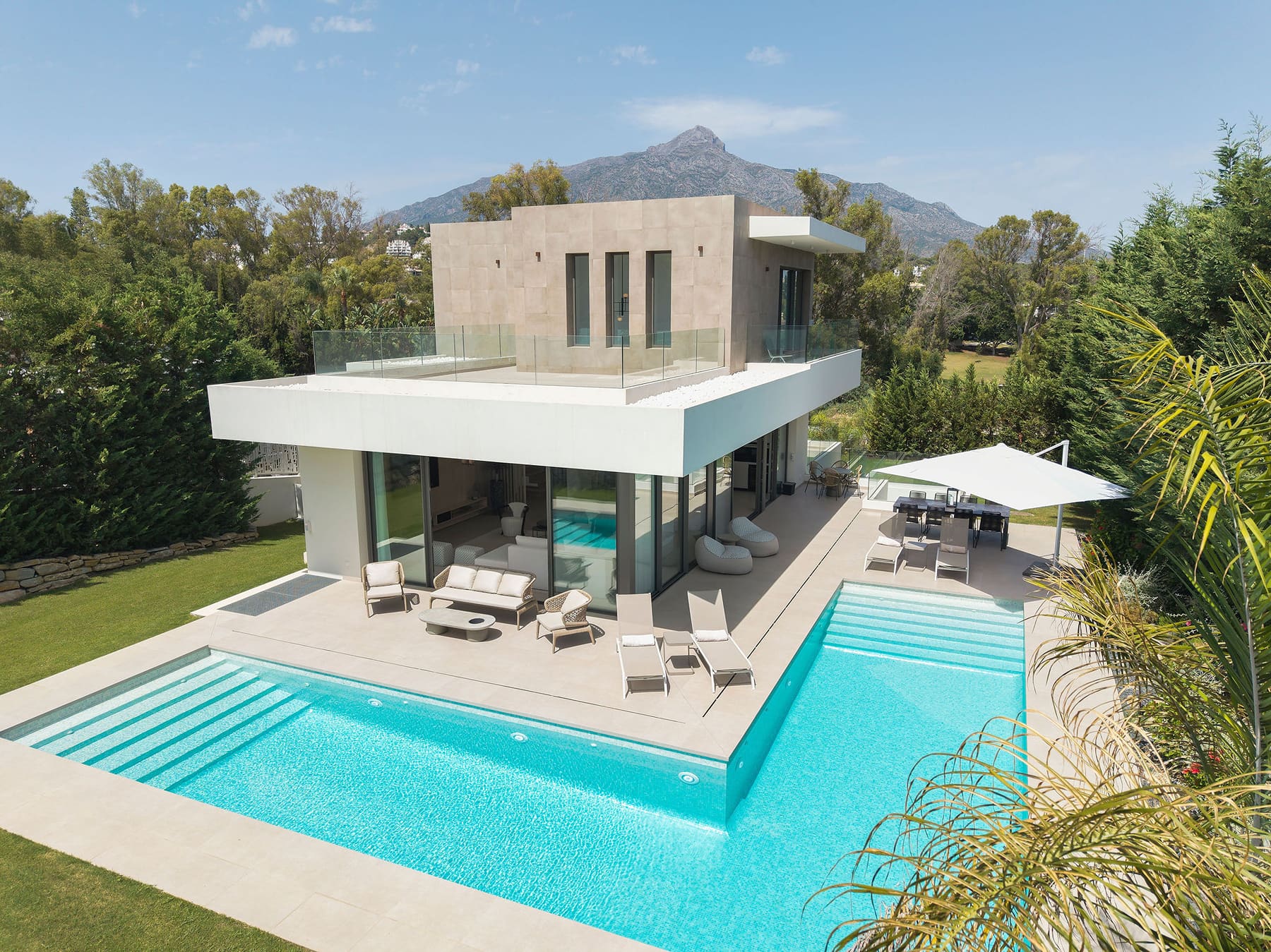 Modern Villa in La Cerquilla