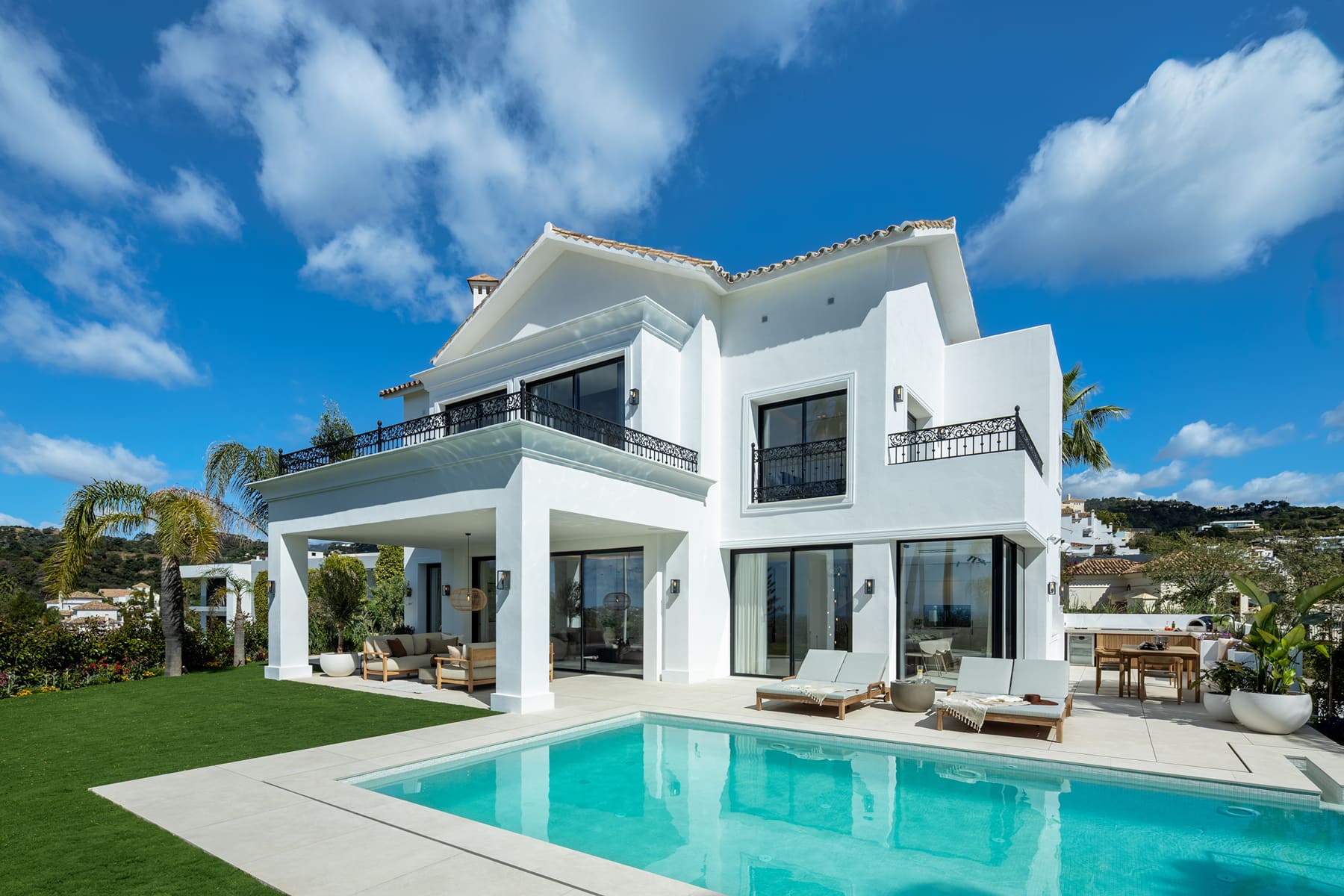 Frontline Golf Villa