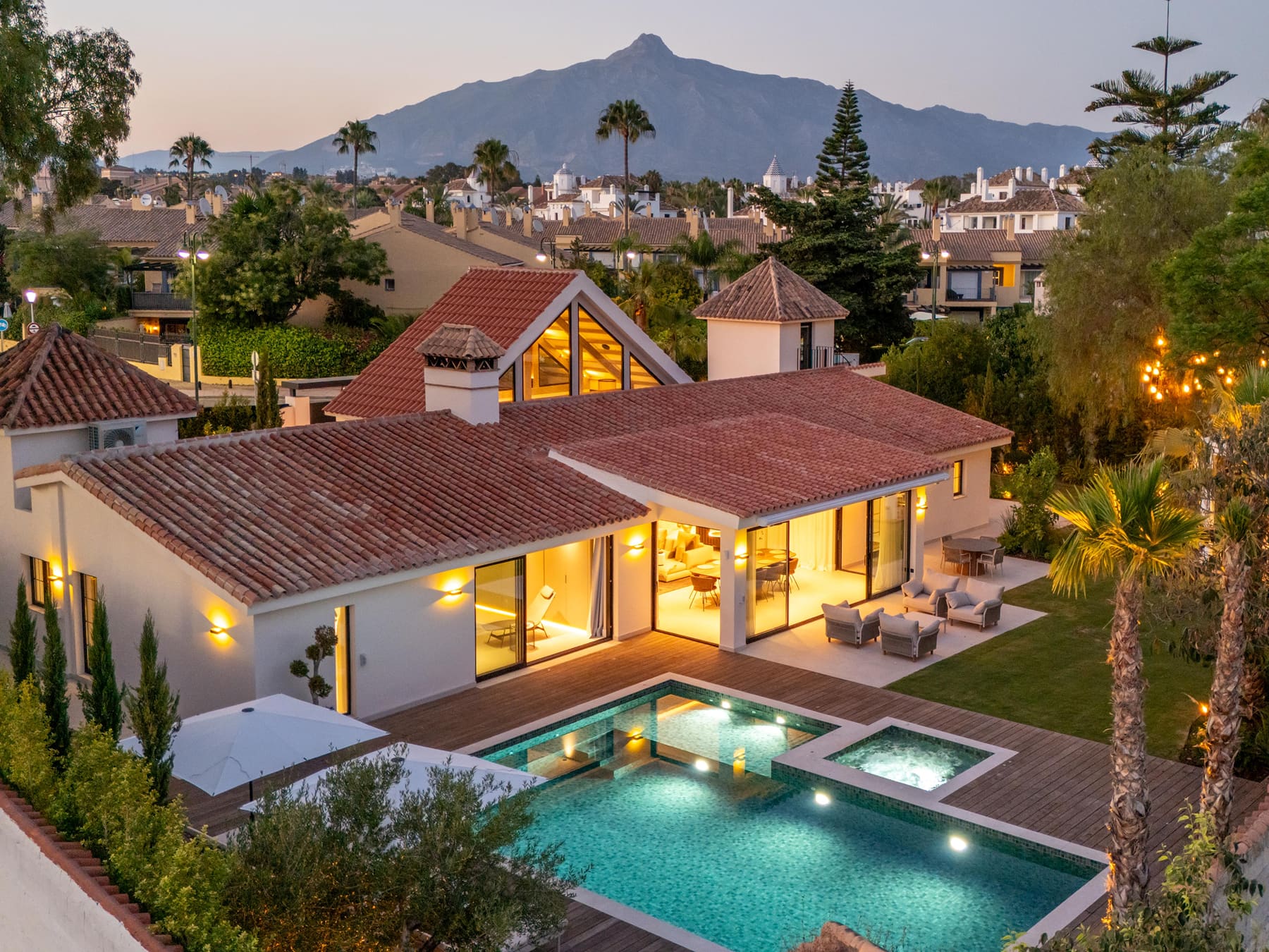 Modern turnkey villa