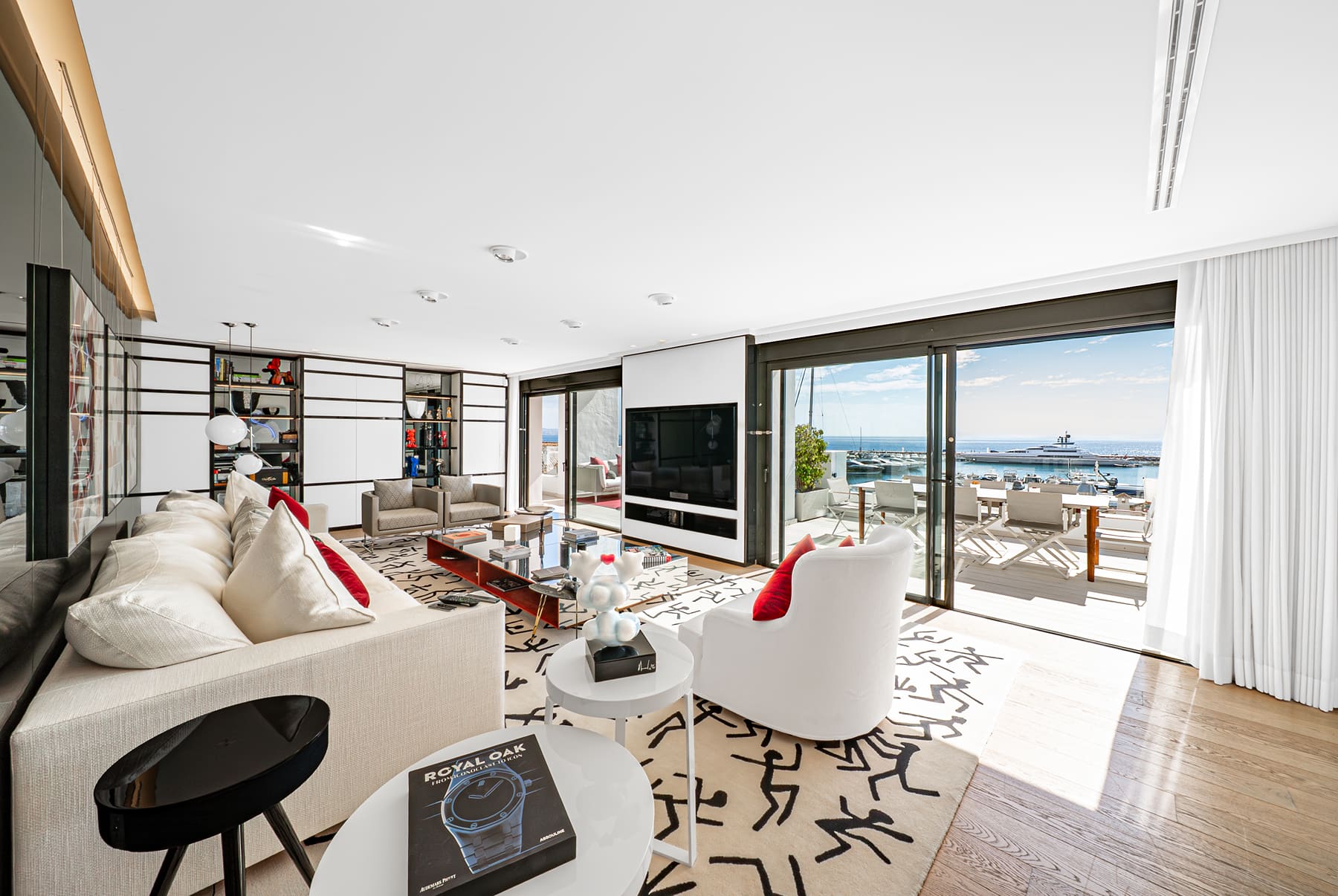 Penthouse on the beachfront