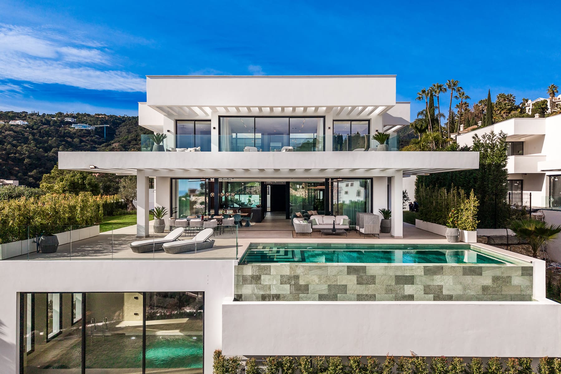 Villa with Spa & Infinity Pool