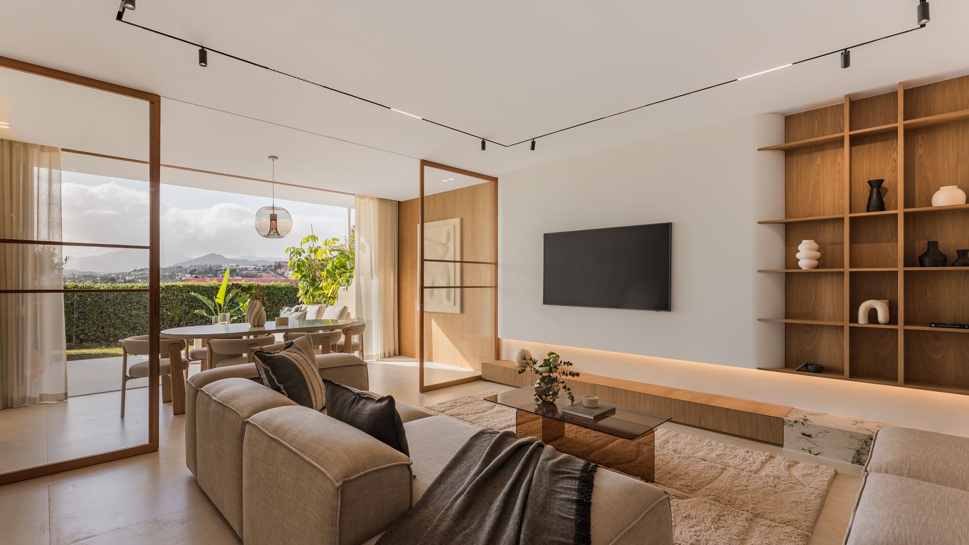 Contemporary Golf Valley home